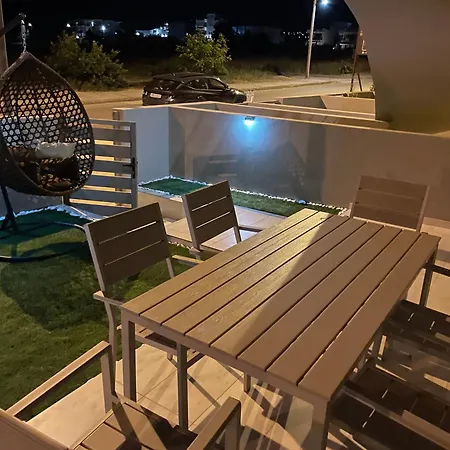 Apartment Gn Summer